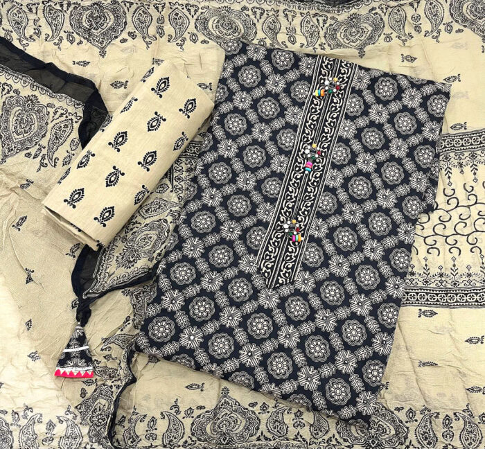unstitched set image 772